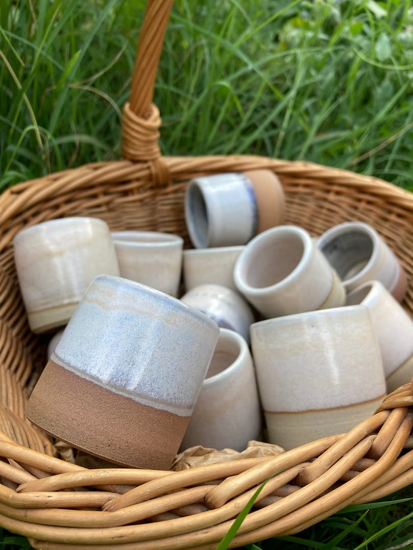 Bols, tasses et mugs pour prendre le petit déjeuner